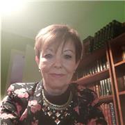 Professeur d'anglais expérimenté offre ses services pour des cours en ligne pour adultes, universitaires, lycéens, collègiens. Ai enseigné à l'étranger et en France. Certifiée Cambridge